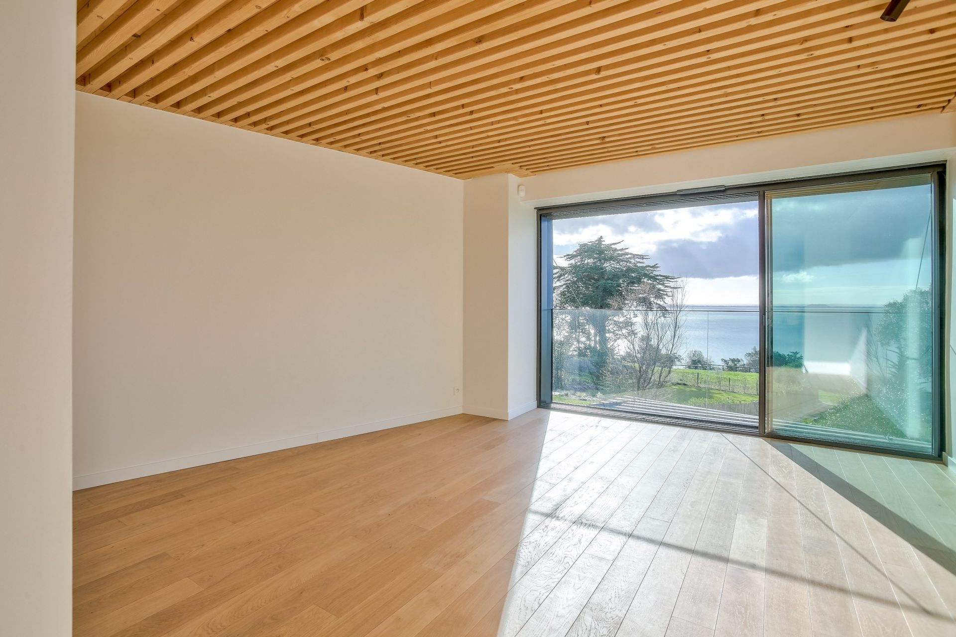 Sale House Cancale 35260 300 m²