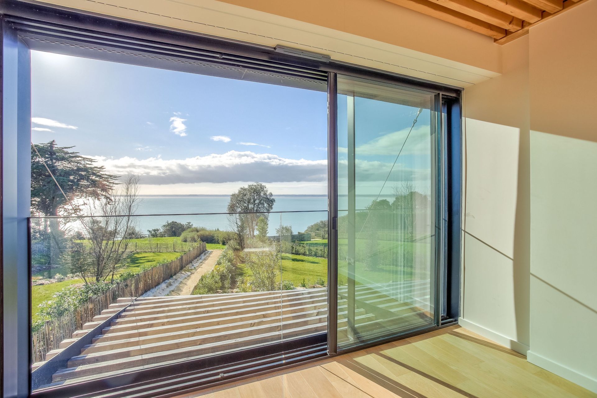 Sale House Cancale 35260 300 m²