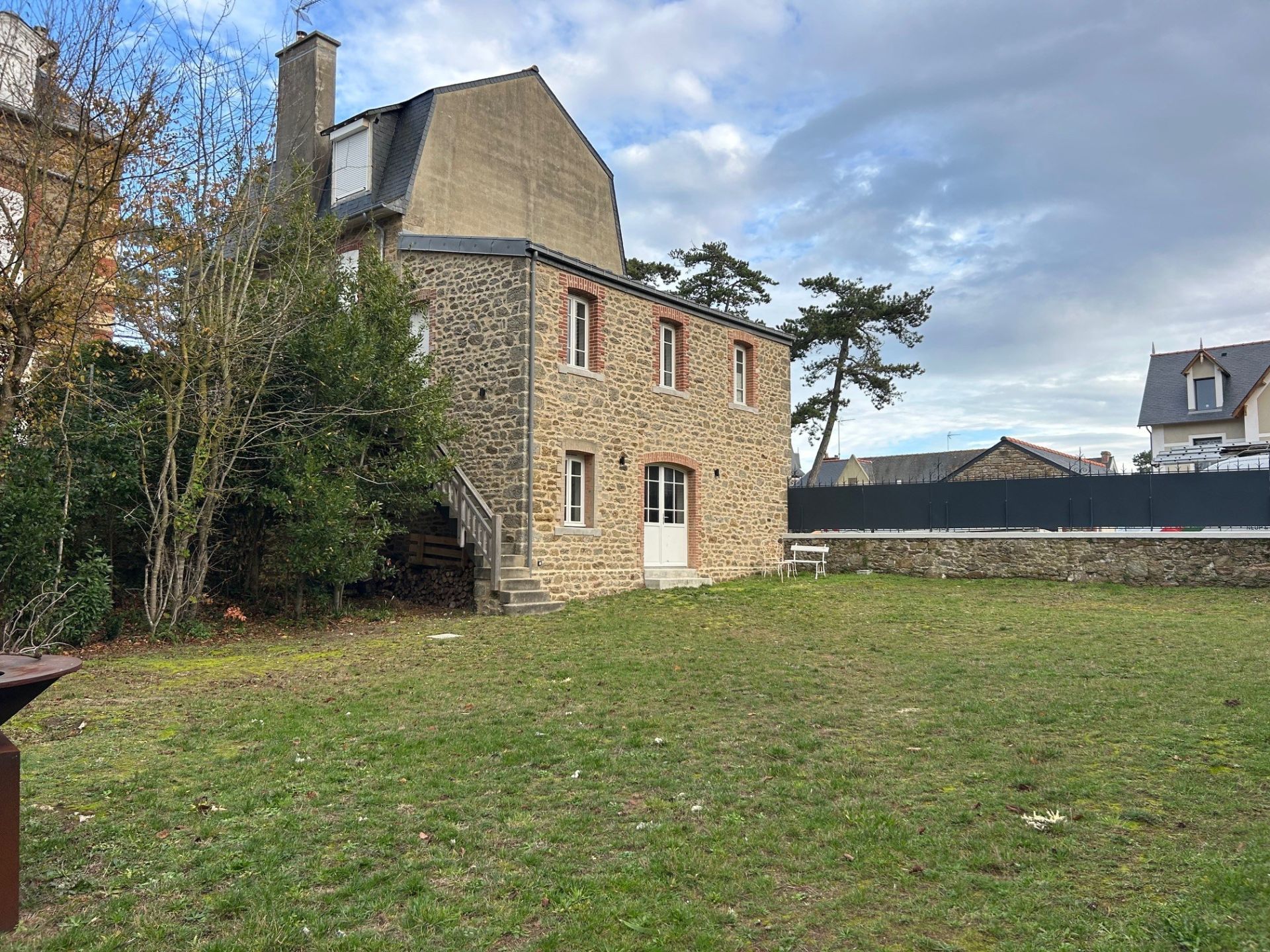 Sale House Saint-Lunaire 35800 231 m²