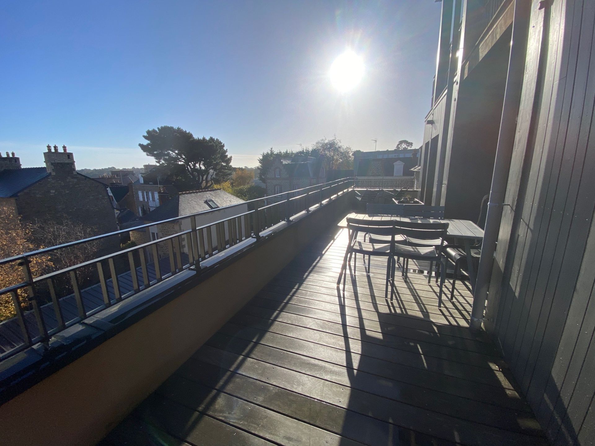 Sale Apartment Dinard 35800 105 m²