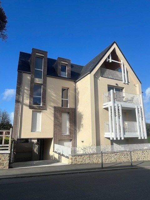 Sale Apartment Dinard 35800 78&nbsp;m²